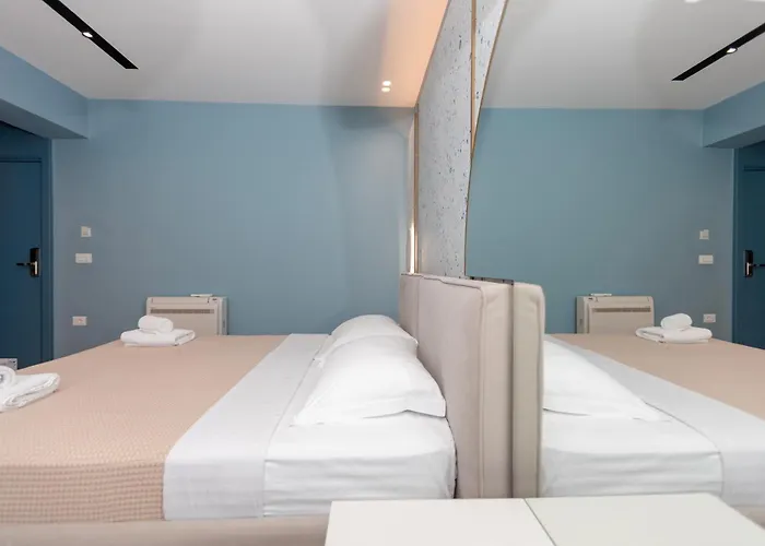 Imperial Visar Couette-café Vlorë