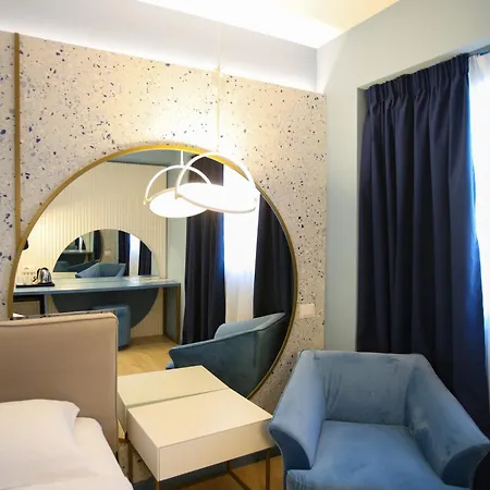 فندق مبيت وإفطار Imperial Visar 3*